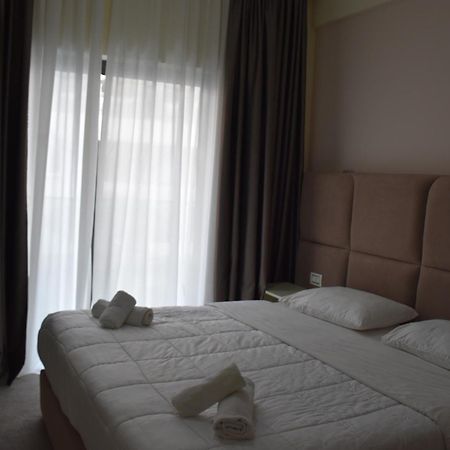 Hotel Vivas Durres Luaran gambar