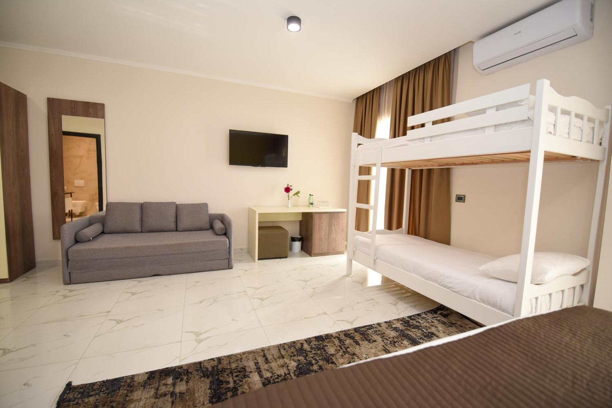 Hotel Vivas Durres Luaran gambar