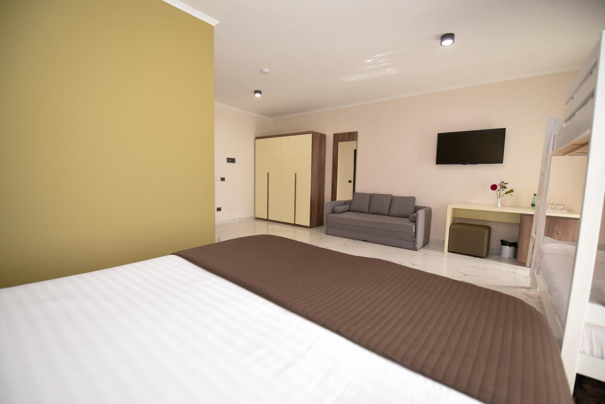 Hotel Vivas Durres Luaran gambar